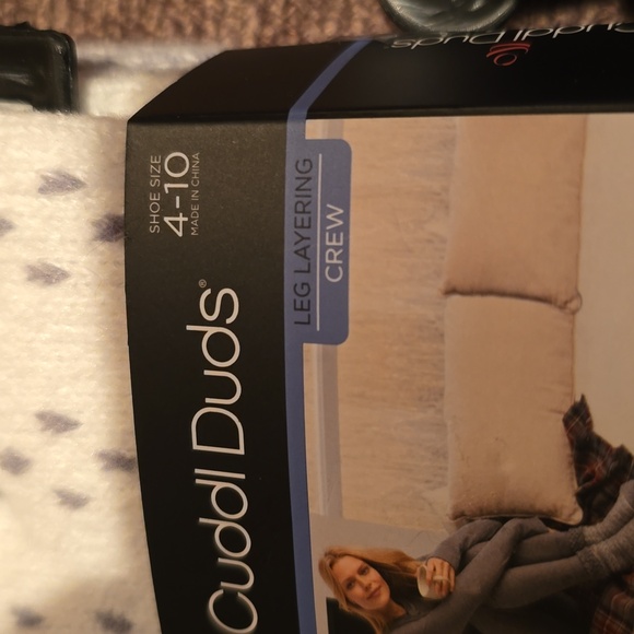 CUDDL DUDS BUNDLE OF 6 PAIRS OF CREW SOCKS FITS SHOE SIZE 4-10 - Picture 12 of 12